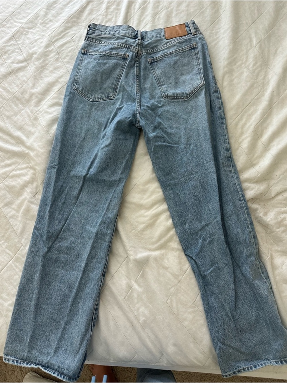 Aritzia Denim Forum The Farrah Light Blue Hi-Rise Wide Jeans - Picture 3 of 5
